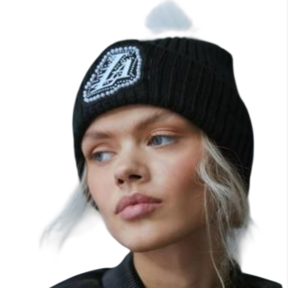 Los Angeles Lakers Pearl Jeweled Black Beanie NWT Pro Standard - OS - Picture 9 of 9